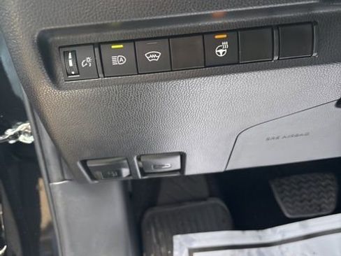 Used 2024 Toyota RAV4 XLE image 20