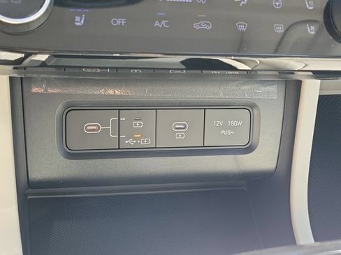 New 2026 Hyundai Tucson Limited AWD/4WD image 15