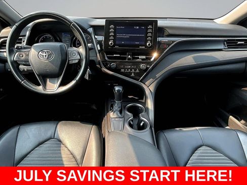 Used 2022 Toyota Camry SE FWD image 8