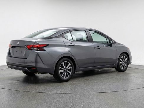 Used 2025 Nissan Versa SV FWD image 9