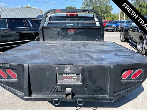 Used 2024 RAM 3500 Tradesman w/ Chrome Appearance Group AWD/4WD image 16