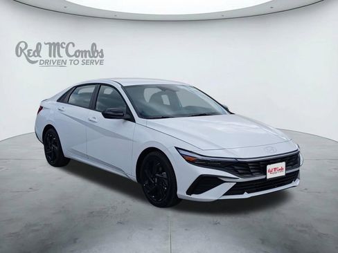 New 2026 Hyundai Elantra Sport FWD image 7