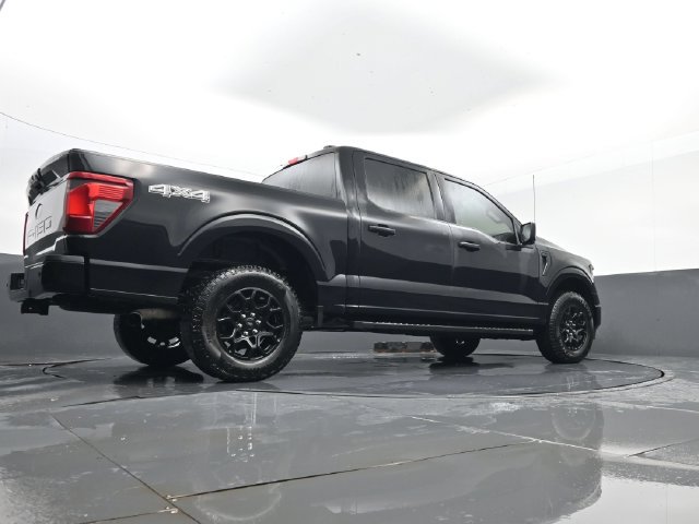 Used 2024 Ford F150 XLT w/ XLT Black Appearance Package AWD/4WD image 22