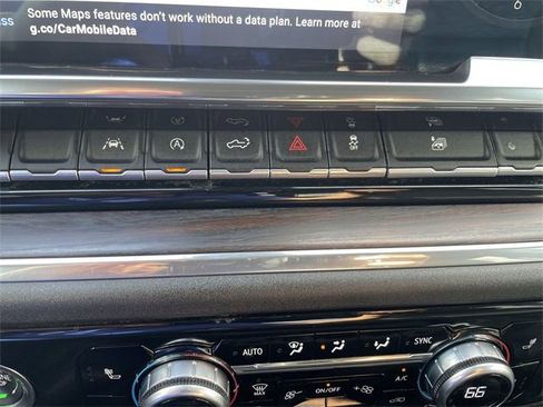 Used 2024 GMC Sierra 1500 SLT image 34