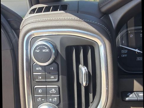 Used 2021 GMC Sierra 1500 SLT image 21