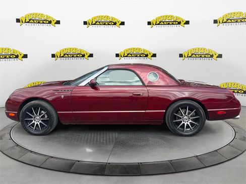 Used 2002 Ford Thunderbird image 2