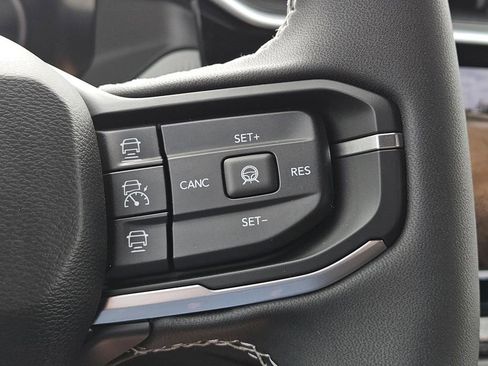 New 2026 Jeep Cherokee Limited AWD/4WD image 17