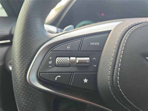 Used 2023 Genesis GV70 2.5T w/ Sport Prestige Package AWD/4WD image 24