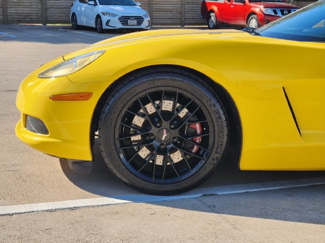 Used 2006 Chevrolet Corvette Convertible w/ Preferred Equipment Group RWD image 13