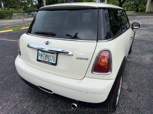Used 2009 MINI Cooper Hardtop FWD image 18
