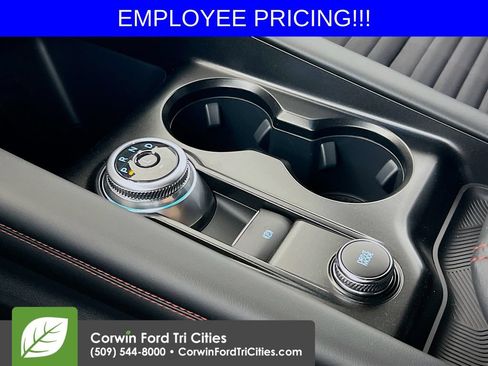 New 2026 Ford Explorer ST-Line AWD/4WD image 10