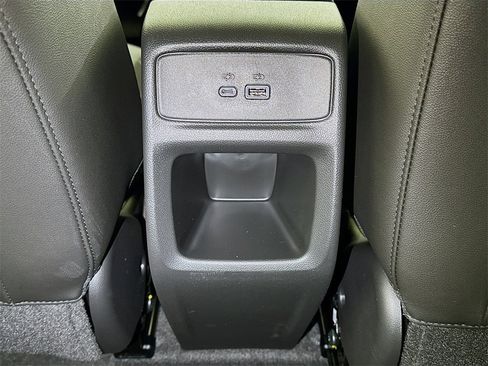 New 2026 Chevrolet Trax LT w/ Driver Confidence Package image 13