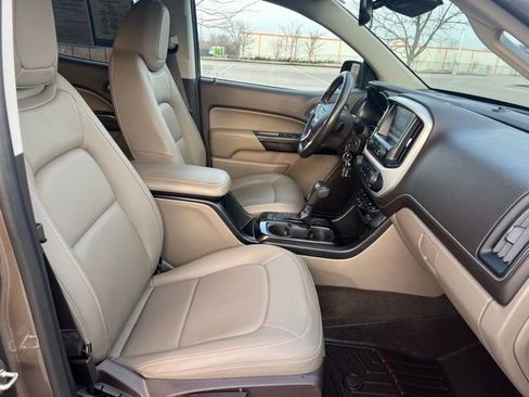 Used 2016 GMC Canyon SLT w/ Driver Alert Package image 31