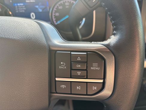 Used 2022 Ford F150 XLT w/ Equipment Group 302A High image 16