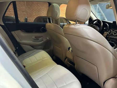 Used 2016 Mercedes-Benz GLC 300 4MATIC image 5