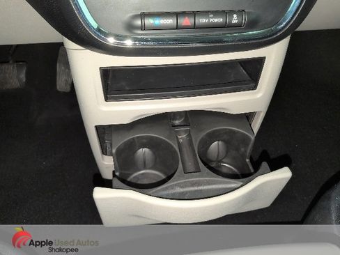 Used 2011 Dodge Grand Caravan Crew image 22