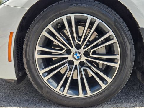 Used 2019 BMW 540i w/ Convenience Package RWD image 31