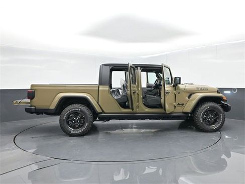 New 2026 Jeep Gladiator Willys image 64