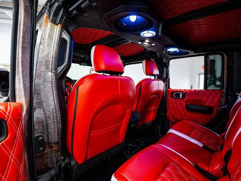 Used 2021 Jeep Gladiator Sport image 50