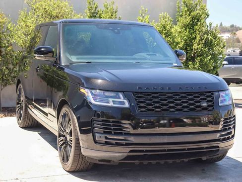 Used 2020 Land Rover Range Rover HSE AWD/4WD image 3
