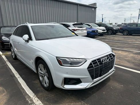 Used 2023 Audi A4 2.0T allroad Premium Plus AWD/4WD image 3
