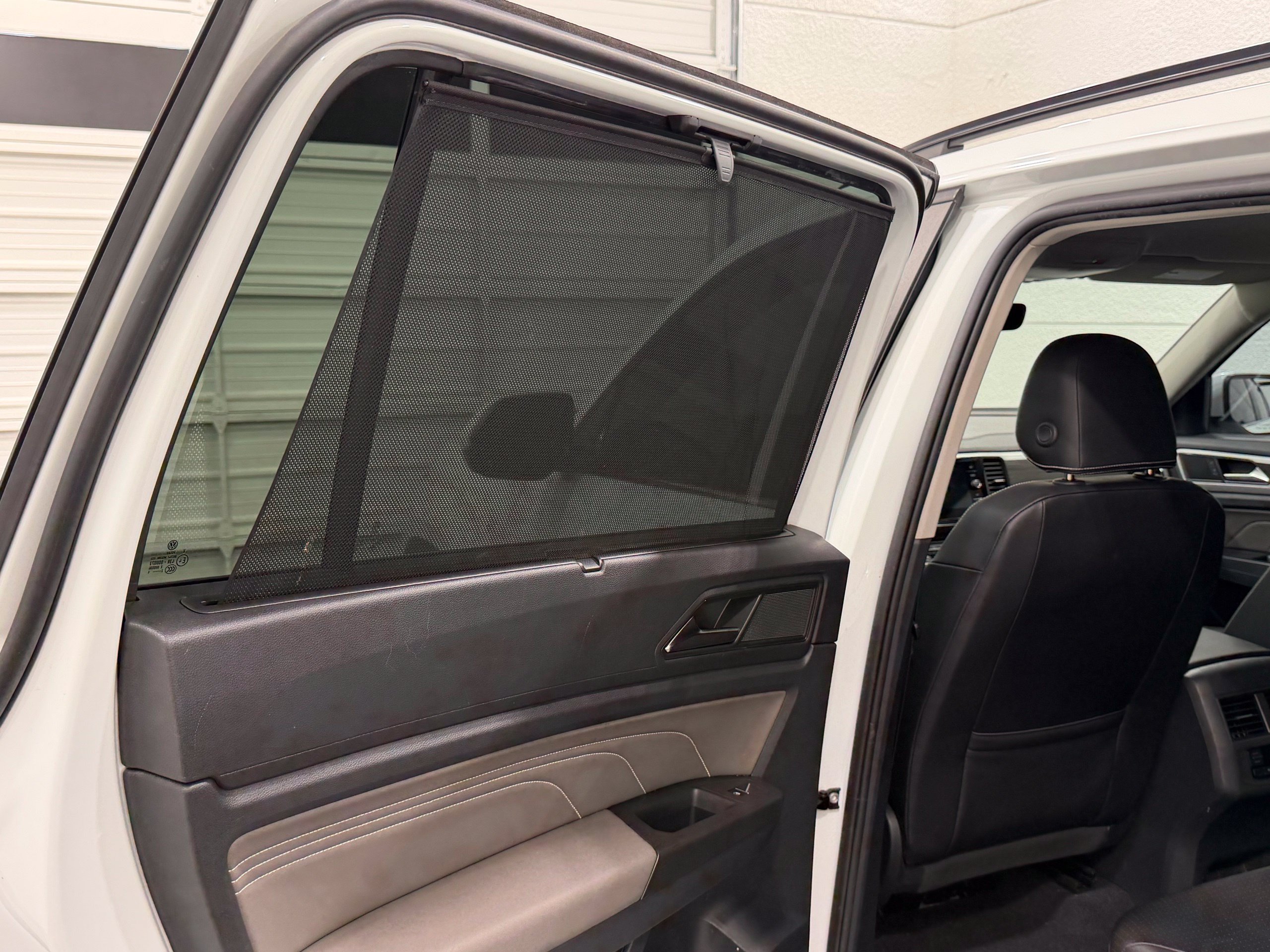 Certified 2023 Volkswagen Atlas SE w/ Black Wheel Package FWD image 49