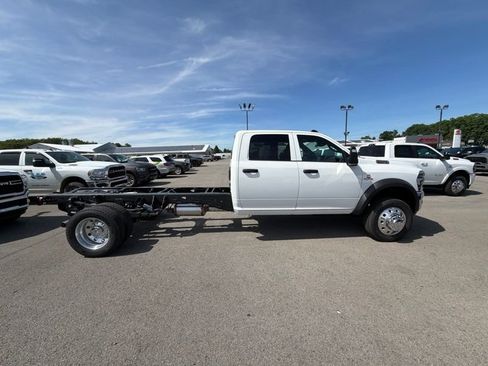 New 2026 RAM 5500 Tradesman w/ Chrome Appearance Group AWD/4WD image 2