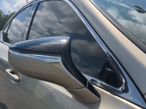 Used 2019 Lexus ES 350 w/ Accessory Package 2 FWD image 11