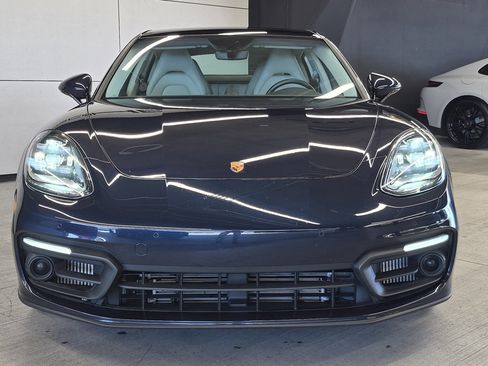 Used 2023 Porsche Panamera 4 Platinum Edition image 7