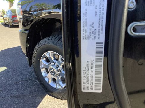 Used 2024 RAM 2500 Laramie w/ Safety Group image 20
