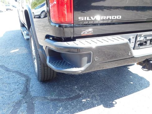 Used 2020 Chevrolet Silverado 3500 High Country w/ Safety Package II AWD/4WD image 6
