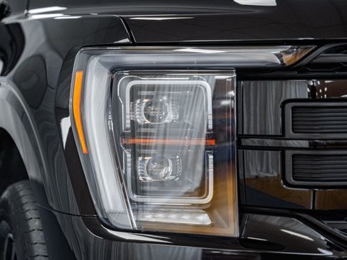 Certified 2022 Ford F150 Lariat w/ Equipment Group 502A High image 9