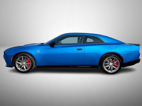 Used 2025 Dodge Charger Daytona Scat Pack w/ Track Pack AWD/4WD image 6