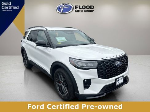 Certified 2025 Ford Explorer ST AWD/4WD image 1