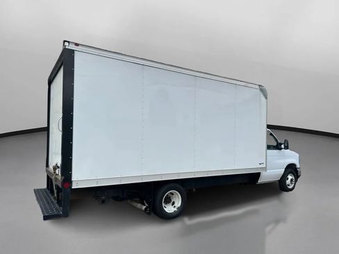 Used 2024 Ford E-350 and Econoline 350 Super Duty w/ Power Windows & Locks Group RWD image 9