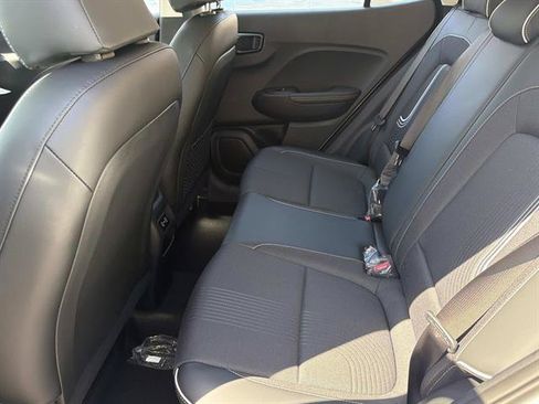 New 2026 Hyundai Venue SEL FWD image 12