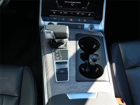 Used 2024 Audi A6 Premium Plus image 16