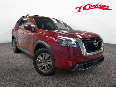 Used 2025 Nissan Pathfinder SV