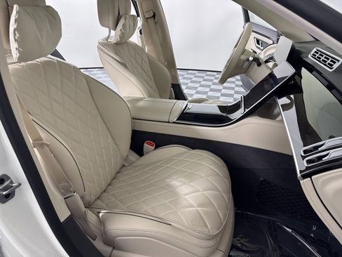 Certified 2023 Mercedes-Benz S 580 4MATIC Sedan image 24
