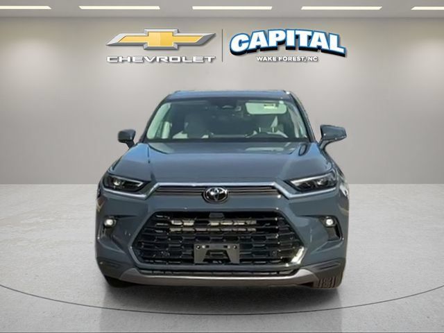 Used 2024 Toyota Grand Highlander AWD Hybrid image 8