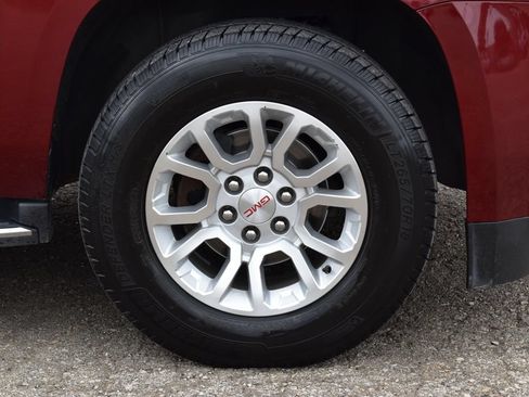 Used 2016 GMC Yukon SLE w/ Convenience Package AWD/4WD image 5