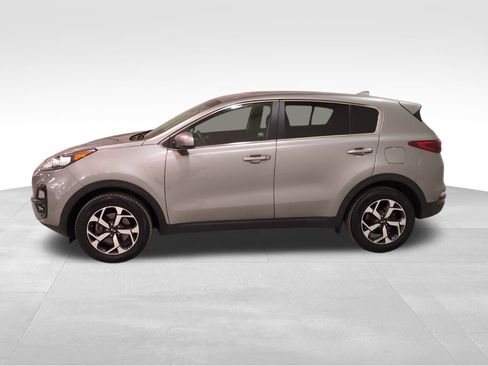 Used 2020 Kia Sportage LX image 6