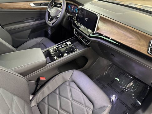 New 2026 Volkswagen Atlas SE AWD/4WD image 16