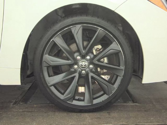 Used 2024 Toyota Corolla SE w/ SE Package FWD image 13