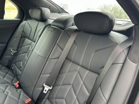 New 2026 BMW 740i image 16