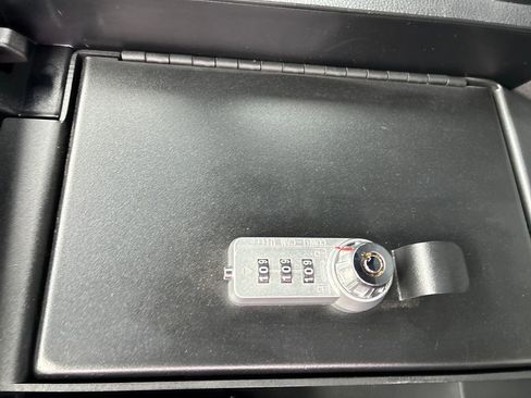 New 2026 Toyota Tundra Limited image 29