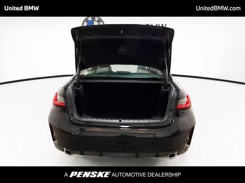 Used 2025 BMW 330i Sedan w/ M Sport Package RWD image 14