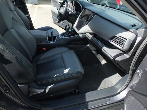Used 2023 Subaru Outback Onyx Edition image 15