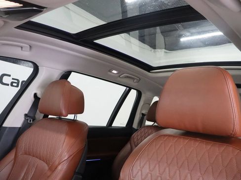Used 2019 BMW X7 xDrive40i w/ Premium Package AWD/4WD image 54