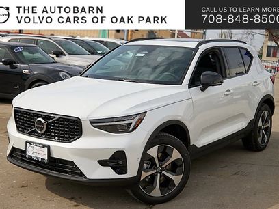 New 2026 Volvo XC40 B5 Plus w/ Protection Package Premier